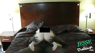 Dideli juodi papai ant Brittney White - 2022-02-18 07:50:02